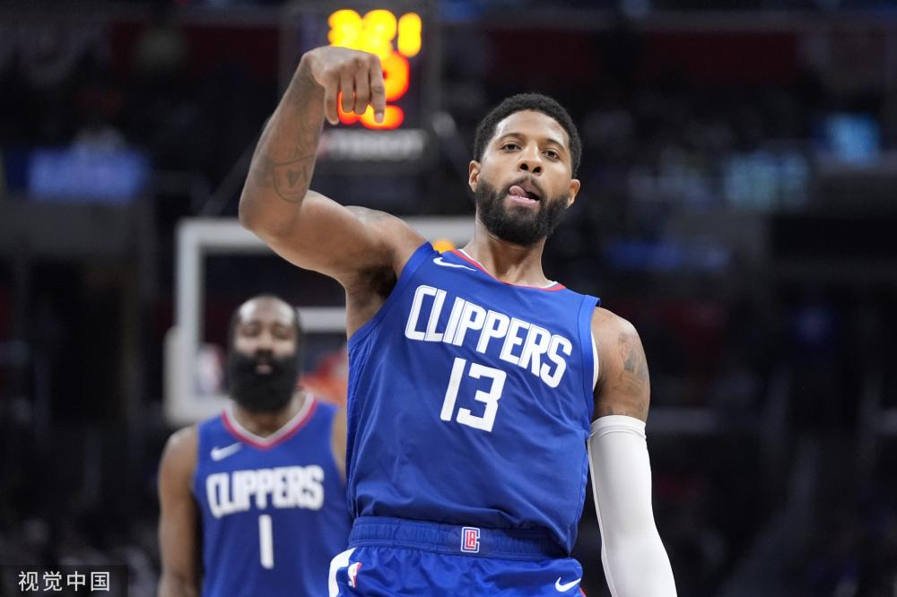 对阵菲尼克 对阵菲尼克