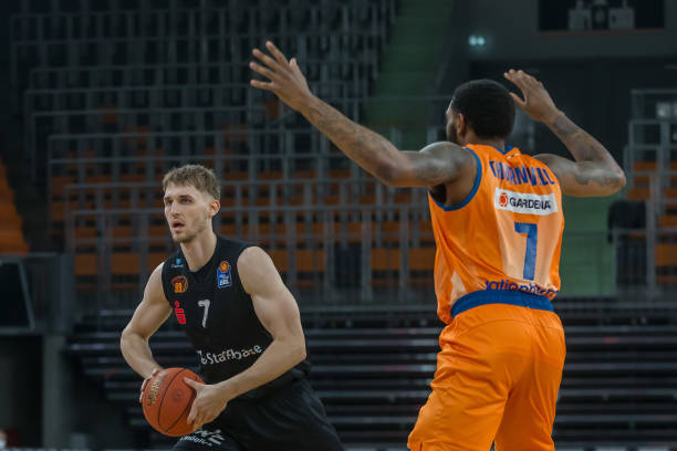 巴里奥斯的 巴里奥斯的