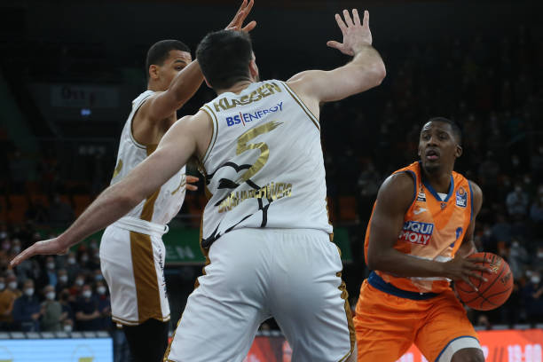 均排全队前 均排全队前