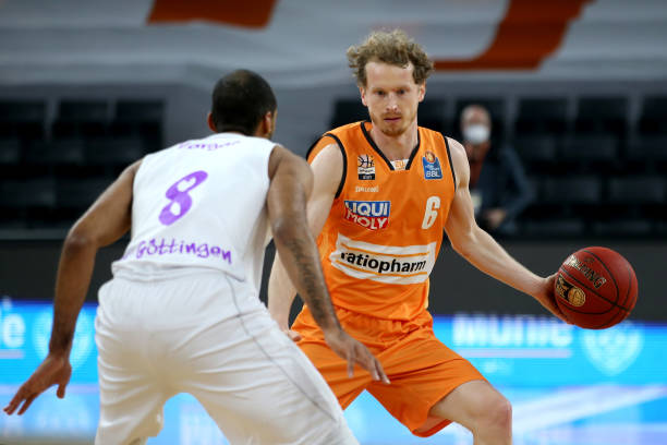 费内巴切 费内巴切