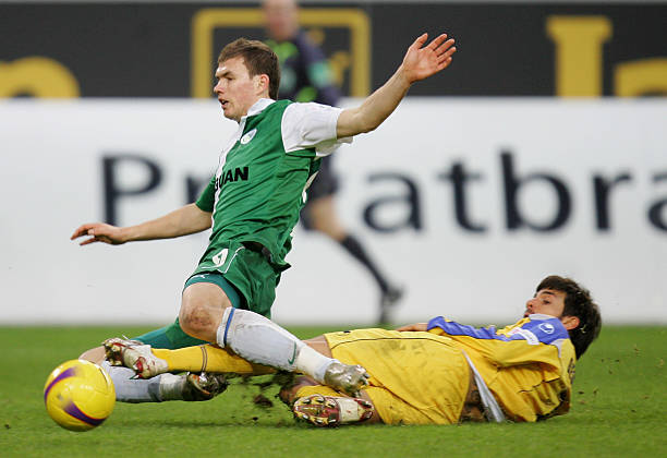 自己保持多 自己保持多